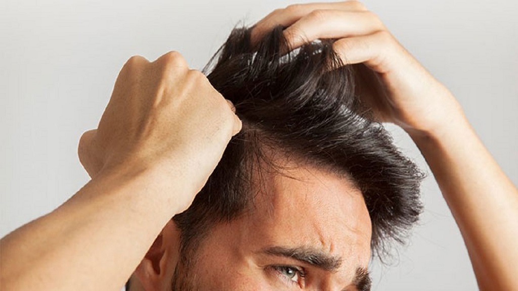 عامل موثر در ریزش مو